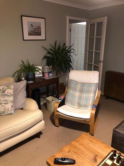 Lovely Riverside Flat Stifford 外观 照片